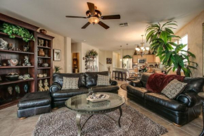 Beautiful Vacation Getaway wGame Room & Views